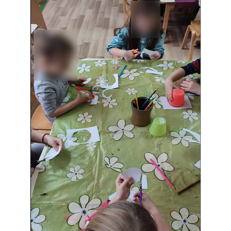 Snesko Belic od kartona